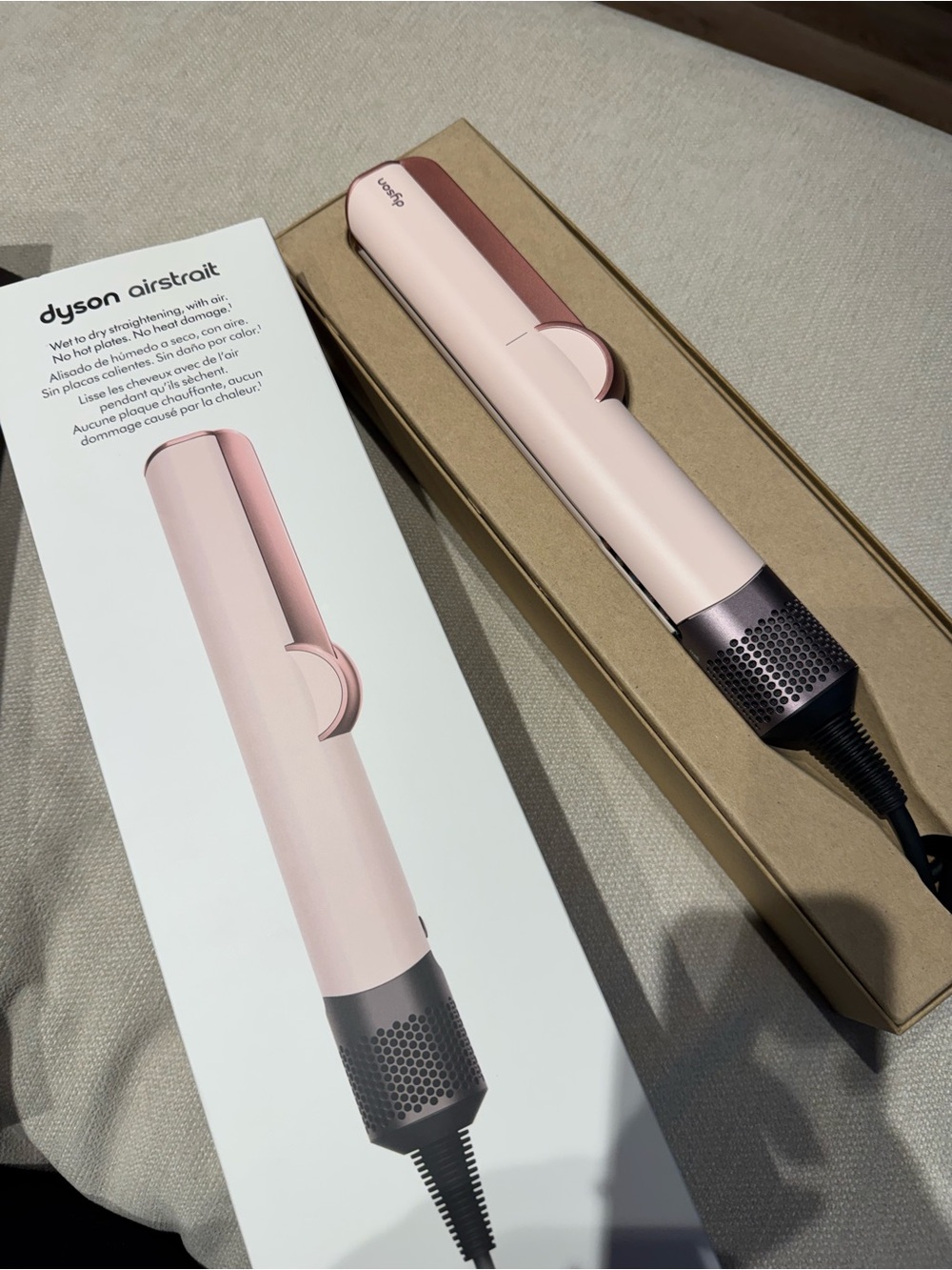 New Dyson - Airstrait Straightener - Ceramic Pink/Rose Gold